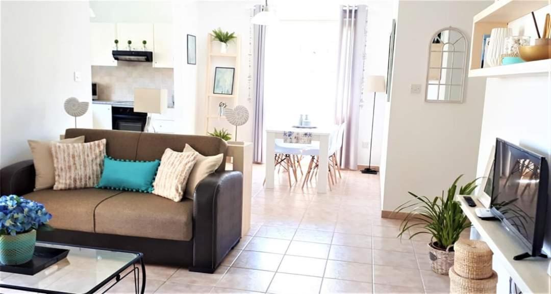 Pafia Modern Apartment Paphos 外观 照片