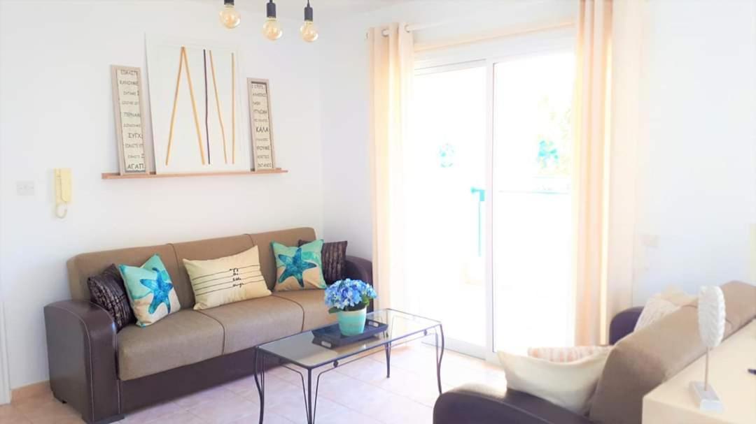 Pafia Modern Apartment Paphos 外观 照片